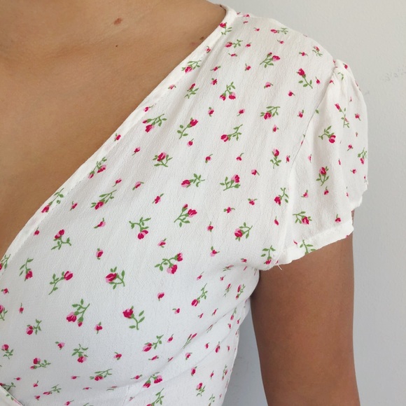 Brandy Melville white Robbie dress - Picture 3 of 3